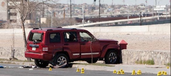 Juarez_bullet_lands_in_El_Paso