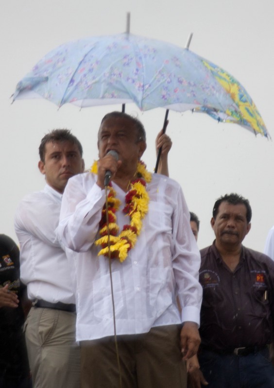 AMLO-Chetumal03