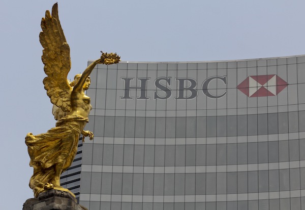 La falta de control para investigar el lavado de dinero propicia. Foto: Cuartoscuro