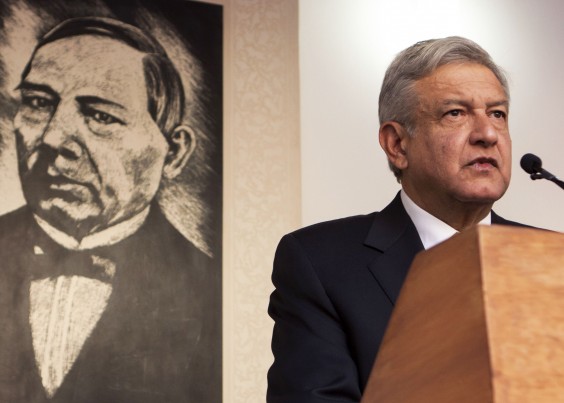 ANDRÃS MANUEL LÃPEZ OBRADOR