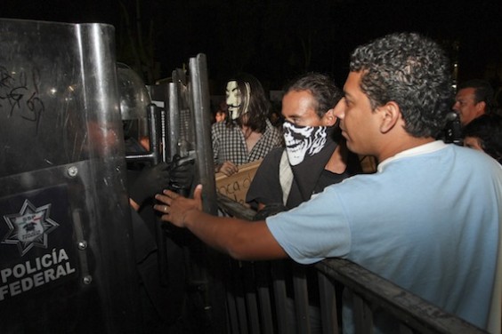 Manifestantes_Tribunal-3