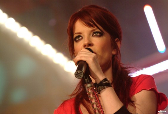 -Shirley-Manson-shirley-manson-20508652-1763-1200