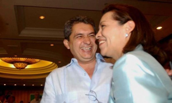 Yarrington-y-Josefina-GRANDE