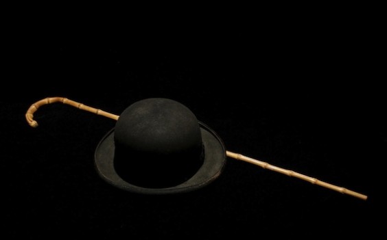 REINO UNIDO - SUBASTA CINE Y ROCK AND ROLL