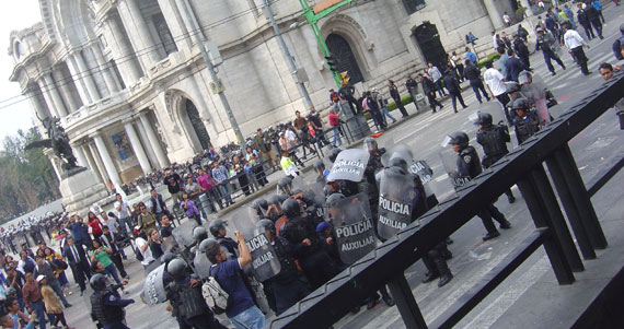 1DETENCION-JOVENCITO-EXCESO