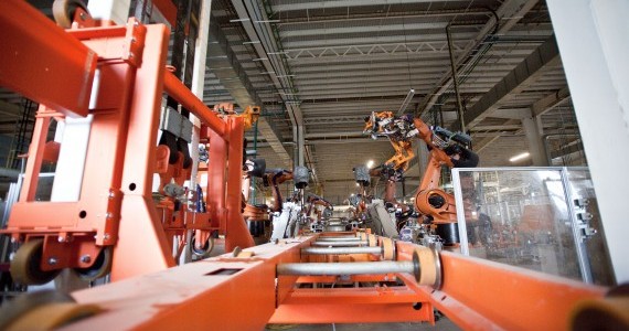 El sector automotriz fue uno de los que dieron aumentos salariales más altos este año. Foto: Cuartoscuro