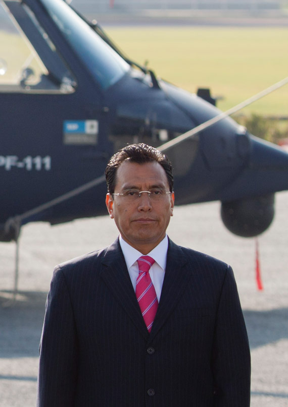 Ahora con Moreno Valle. Foto: Cuartoscuro