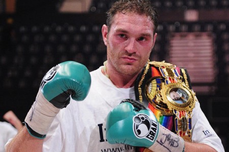 Tyson Fury desafió al campeón de la UFC sin experiencia en artes marciales mixtas. Foto: Facebook.