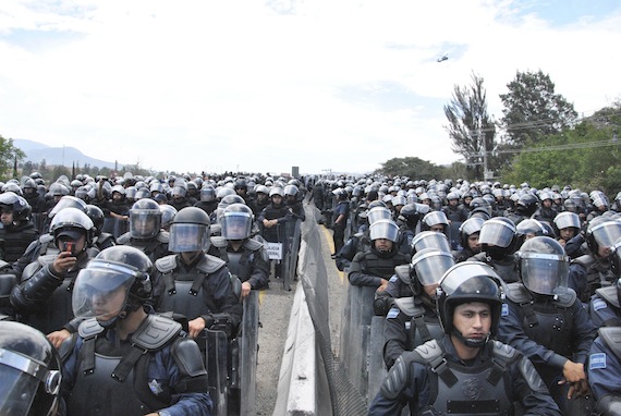 Fuerzas federales asumen el control de tres municpios más en el estado de Guerrero. Foto: Cuartoscuro