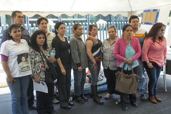 El grupo de madres de desaparecidos en pie de lucha. Foto: Cuartoscuro.