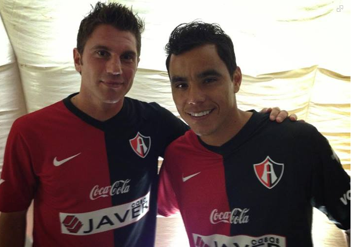 Nuevo uniforme de local del Atlas.