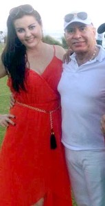 La última foto de Arellano Félix con su esposa Rocío del Carmen Lizárraga. Foto: Zeta