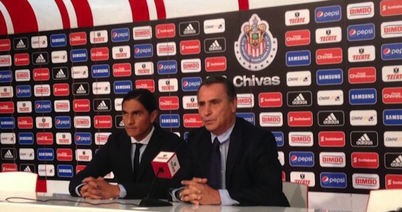 Foto: @Chivas