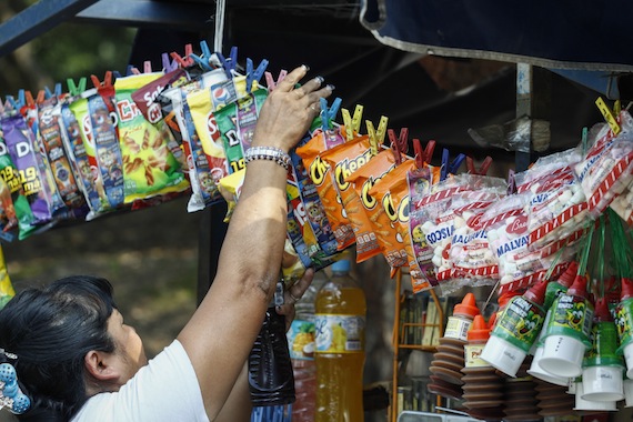 Con el impuesto a la comida chatarra se busca desincentivar el consumo. Foto: Cuartoscuro