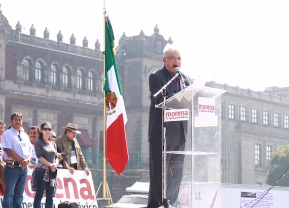 AMLO anunció que se realizarán cercos alrededor del Senado de la República, de la Cámara de Diputados y de los congresos locales, donde él, personalmente, participará. Foto: Antonio Cruz, SinEmbargo