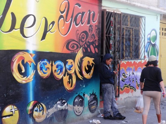 El Hoyo es una de las colonias con mayor acceso a las drogas ilegales. Foto: Humberto Padgett, SinEmbargo