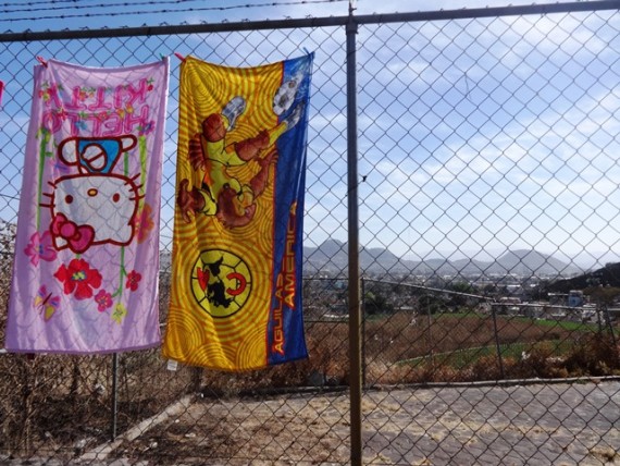 La vista de El Hoyo desde Paraiso Peñon. Foto: Humberto Padgett, SinEmbargo