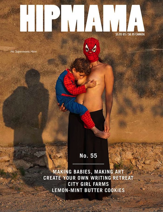 La portada de la artista española amamantando a su hijo causó controversia en la red y entre los vendedores de revistas. Foto: Hip, Mama, Ana Alvarez-Errecalde