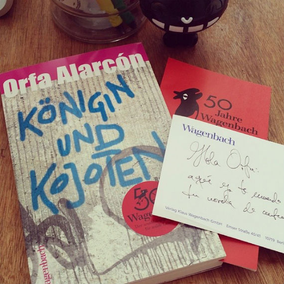 Perra brava ha sido recientemente traducida al alemán. Foto: Instagram