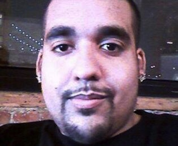 Héctor Xavier Monsegur, "hacker" estadounidense que cooperó con las autoridades en la desmantelación de otros ciberataques quedó hoy en libertad. Foto: Twitter @Anonymous_UE