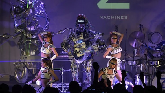 La presencia de los robots en la vida diaria va en aumento y muchos temen las consecuencias de ello. Foto: EFE