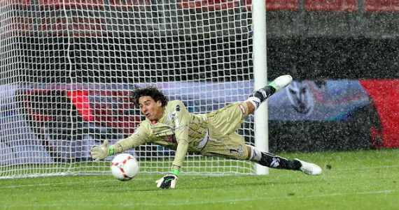 La portería mexicana en muy buenas manos y en muy buenos bucles. Foto: Facebook