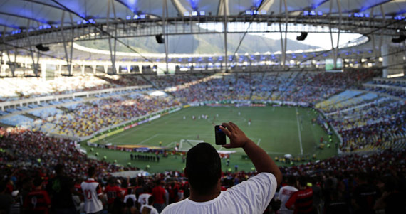Compartiendo en vivo desde Brasil. Foto: EFE