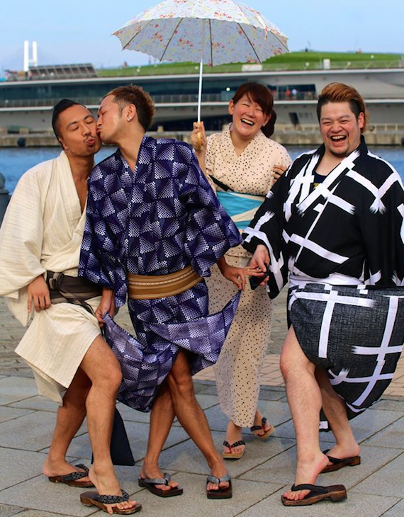 Para el creador de "100 World Kisses", una parte de su tarea es "mostrar un poco el amor en el mundo". Foto: Facebook "100 World Kisses"