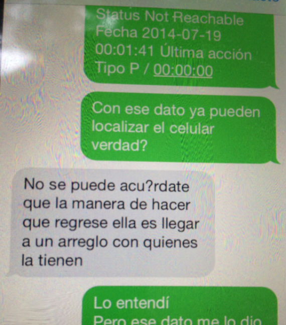 Intercambio de mensajes entre Pilar Garrido Villanueva, tía de Niza Fernanda, y el agente antisecuestros "Toño". Foto: Especial