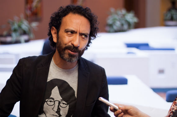 Fernando Rivera Calderón y el arte de hacer canciones a la carta. Foto: Antonio Cruz, SinEmbargo