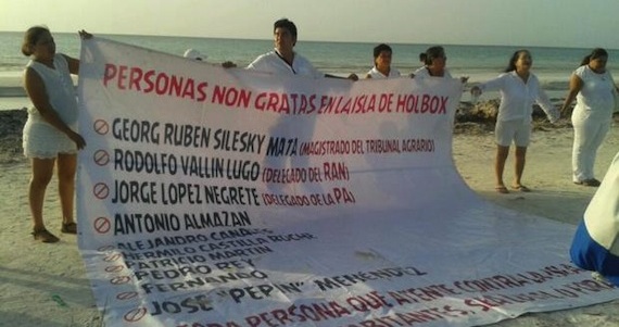 El ejido Holbox es objeto de controversia luego de que ejidatarios ha denunciado que fueron engañados por empresarios para vender sus tierras. Foto: Noticaribe.