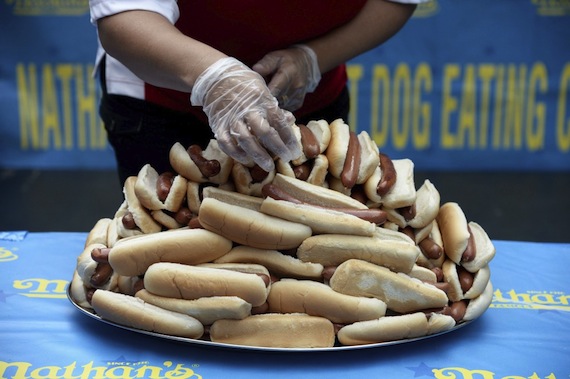 Las necesidades alimenticias de cada persona podrían resolverse gracias aun replicador de alimentos. Foto: EFE