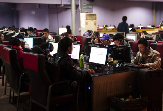 La separación del mundo online y offline es uno de los principales debates desde la popularización de internet. Foto: Shutterstock