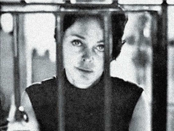 Bassi cumpliendo su condena en la cárcel.