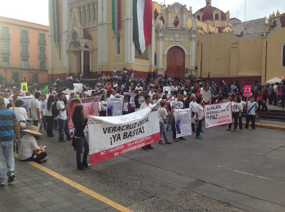 El objetivo de las marchas fue evidenciar los altos índices de inseguridad de Veracruz. Foto: Twitter vía @LetyRossado.