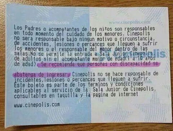 Cinépolis presuntamente discriminó a las personas con discapacidad con recomendaciones de seguridad en sus boletos. Foto: Twitter