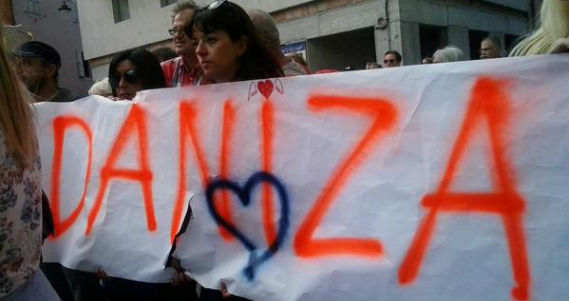 Las personas se movilizaron inmediatamente en las redes sociales y en las calles para salvar a la osa. Foto: Twitter