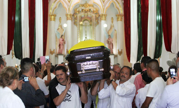 funeral_gomez_michel
