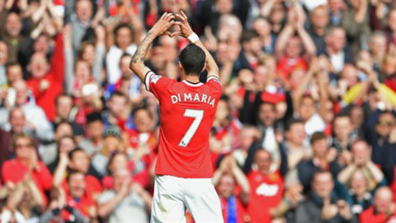 El Fideo la rompe en el Manchester United. Foto: MU