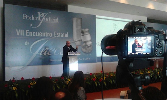 El reconocido jurista estuvo en Guanajuato para impartir la conferencia magistral. Foto: ZonaFranca