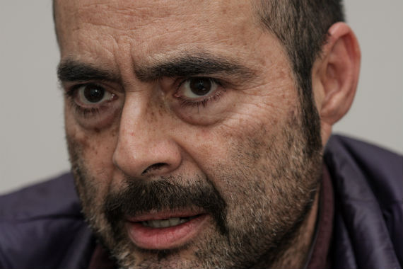 Escritor y pintor, Arreola presenta su novela "Fierros bajo el agua". Foto: Antonio Cruz, SinEmbargo