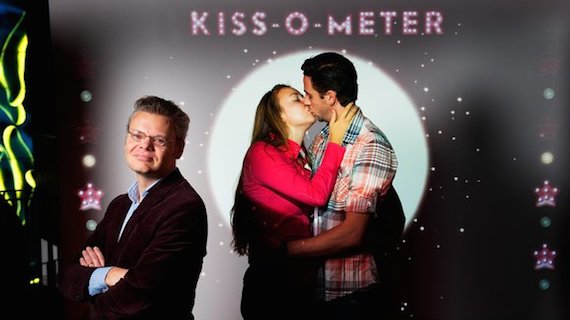 El estudio acompaña la presentación del "besómetro" en el museo Micropia de Amsterdam. Foto: Micropia.nl