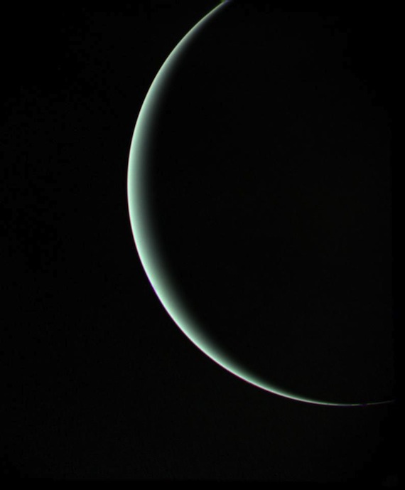 Urano fotografiado desde la sonda Voyager 2 en 1986. Foto: Wikimedia Commons