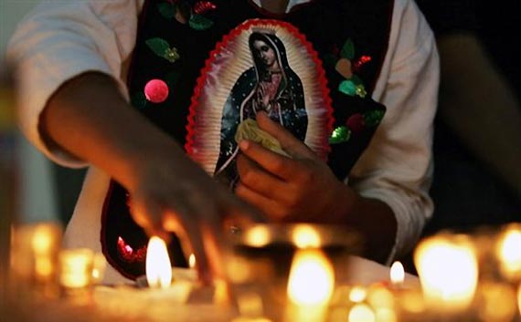 Altar a la Virgen de Guadalupe.