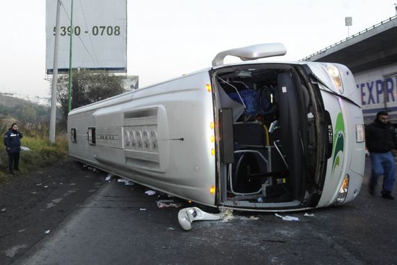 El accidente, se registró en el Km. 27 de la autopista México Querétaro con dirección al D.F. a la altura de la colonia La Quebrada en este municipio Foto: Cuartoscuro