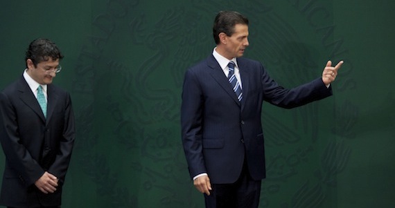 PAN y PRD en el Senado coincidieron en que fue un "error" nombrar a Virgilio Andrade. Foto: Cuartoscuro.