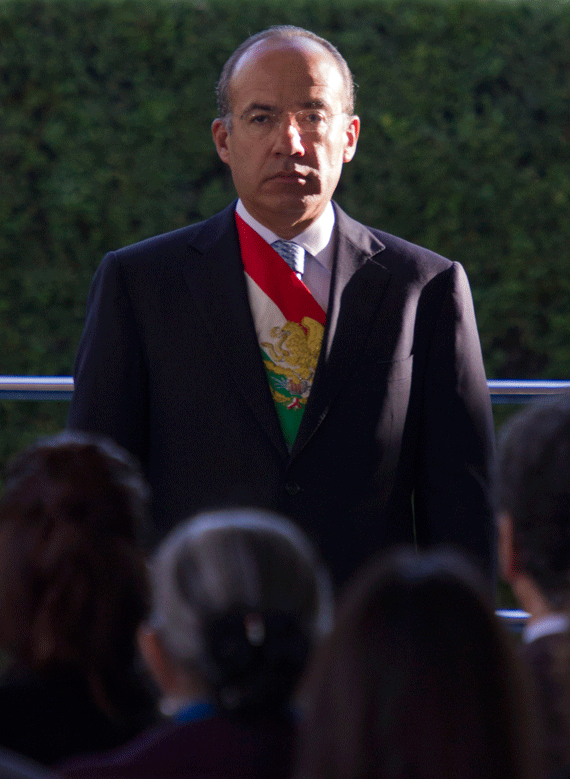 Felipe Calderón el 20 de noviembre, a pocos días de entregar la banda presidencial. Foto: Cuartoscuro