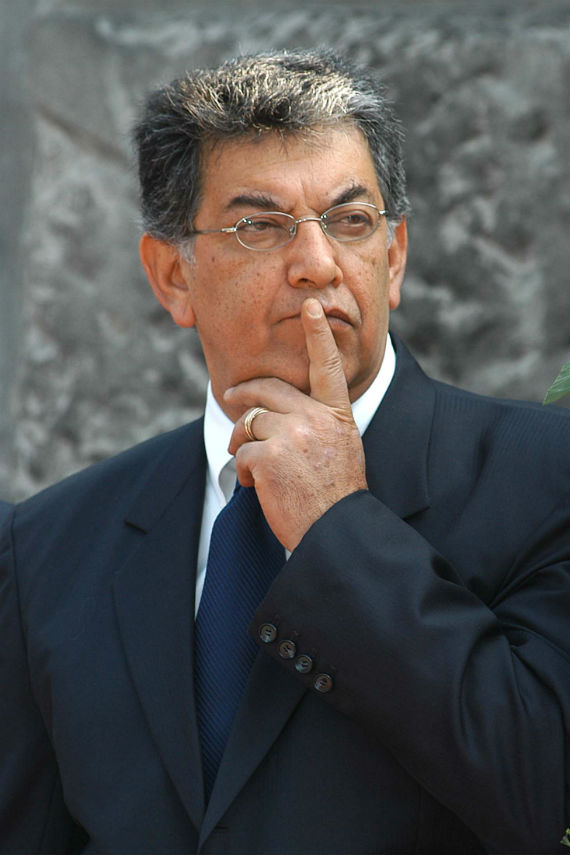 El ex Gobernador de Oaxaca fue acusado el fin de semana por el diario estadounidense The New York Times de haber comprado media docena de propiedades de lujo en EU. Foto: Cuartoscuro