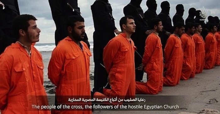 EI muestra video de decapitaciones. Foto: Especial