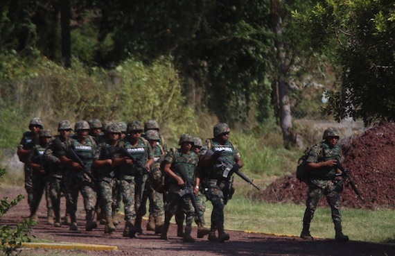 Fuerzas armadas durante los últimos meses han realizado diversas acciones de vigilancia en el municipio de Cocula. Foto: Archivo. Cuartoscuro